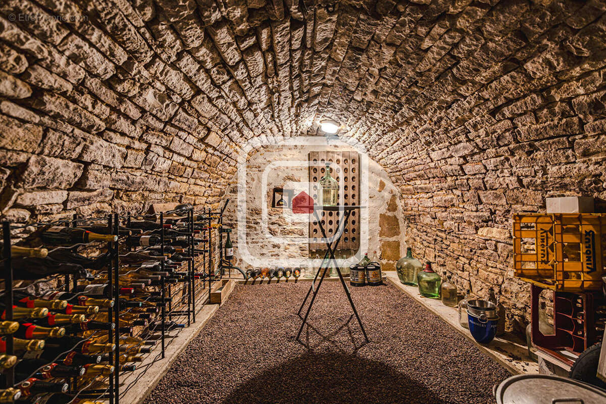 Exclusivite maison bourgeoise de caractere centre hermonville avec dependances et chartil - photo 17