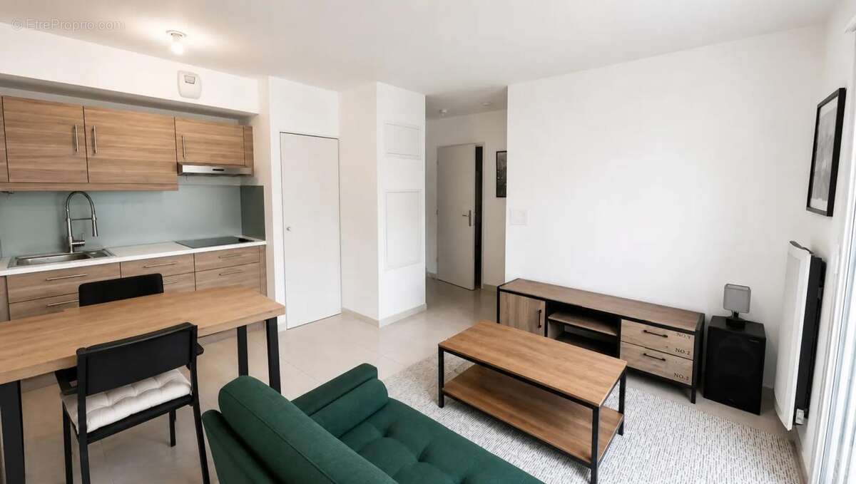 Appartement 2 pièces de 39 m² avec garage fermé à Cogolin - photo 3