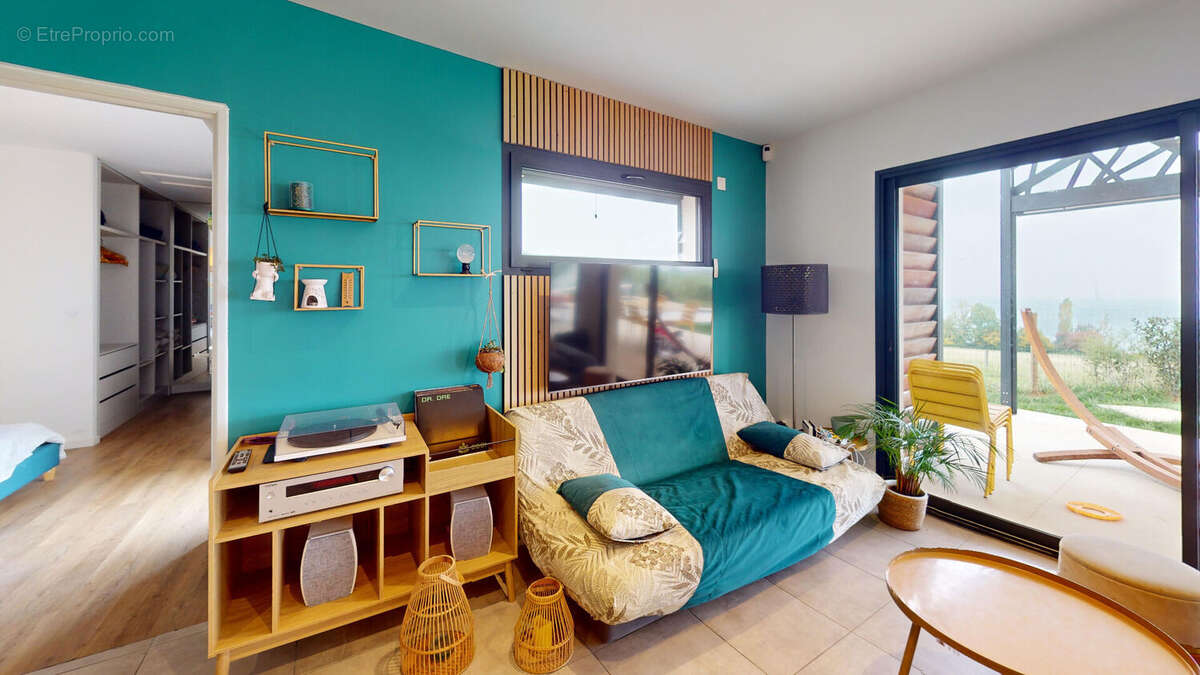 Maison à SAINT-MARTIN-EN-HAUT