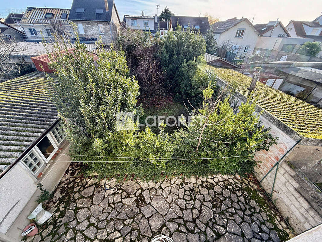 Maison à JUVISY-SUR-ORGE