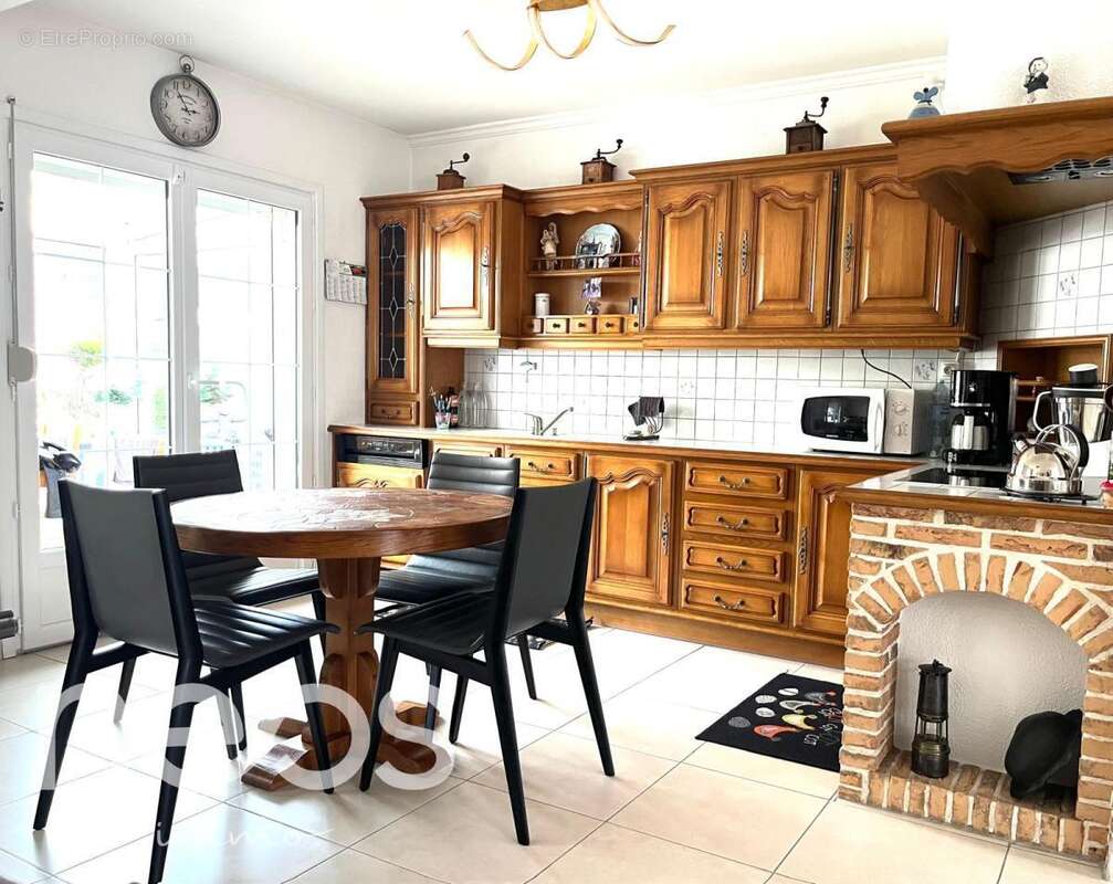 Maison à MONTIGNY-EN-GOHELLE