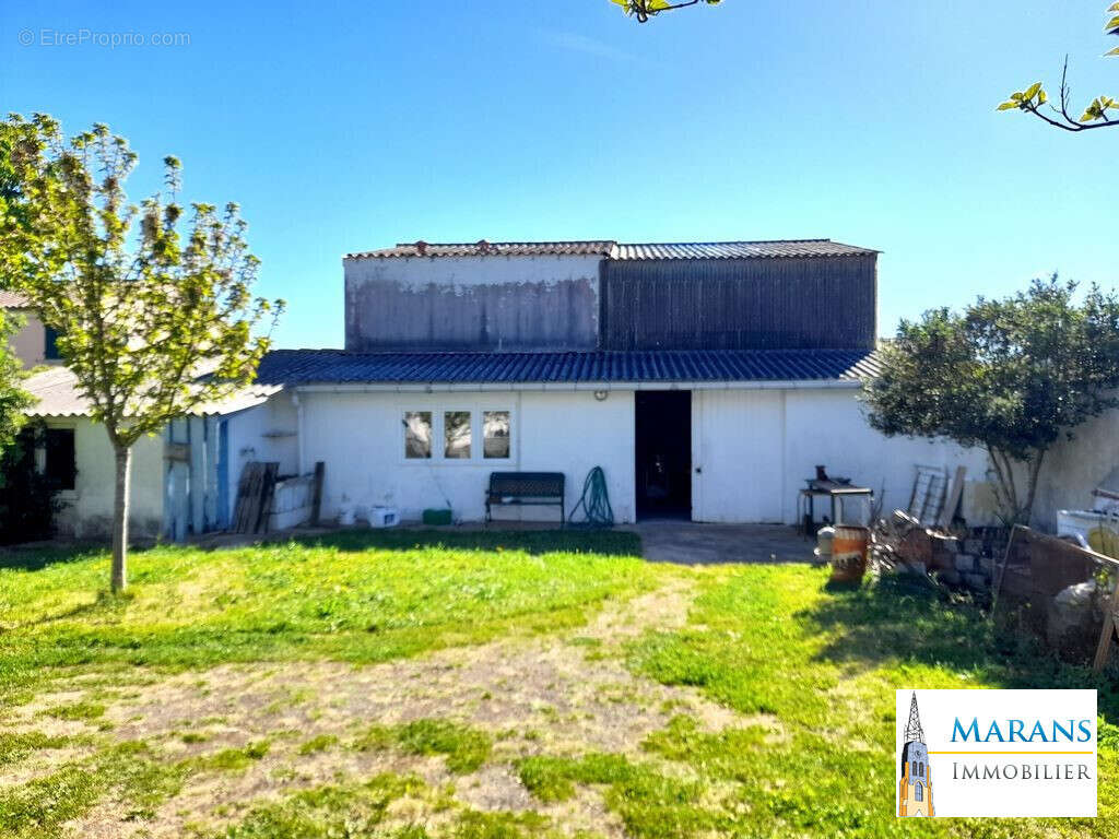 Terrain à MARANS