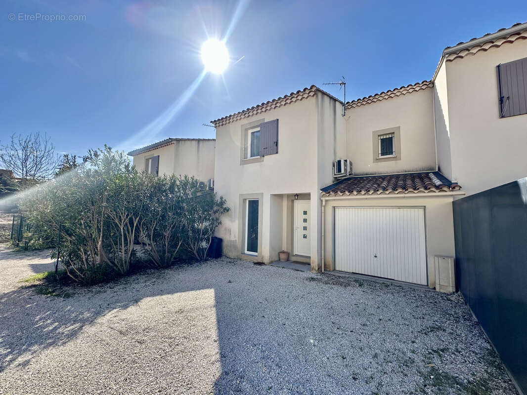 Maison à MAUSSANE-LES-ALPILLES
