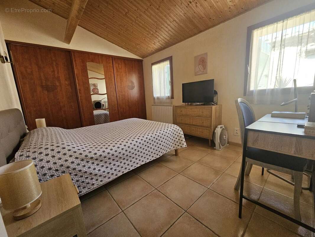 Maison à CAPENDU
