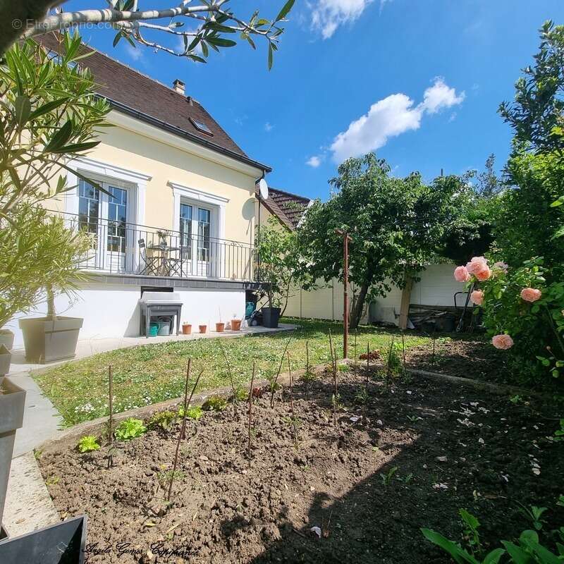 Maison à GAGNY
