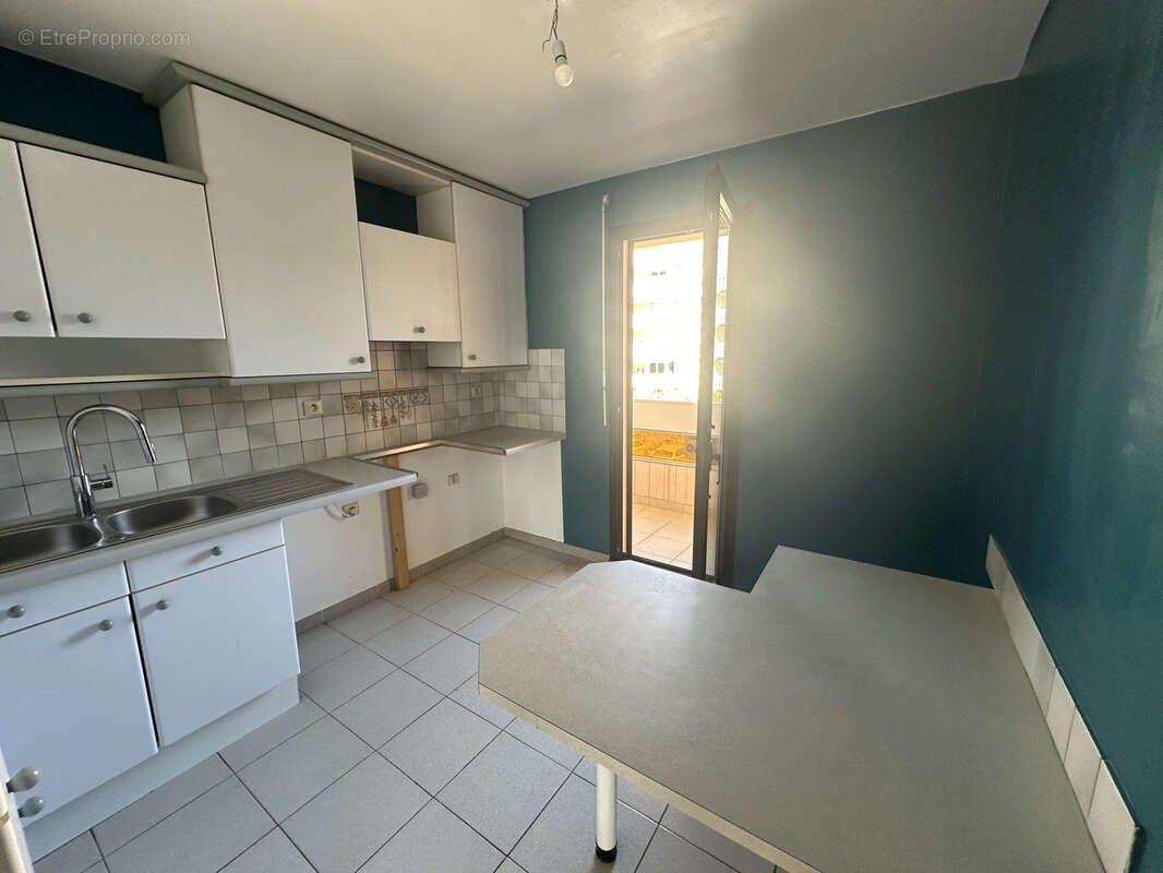 Appartement à HYERES