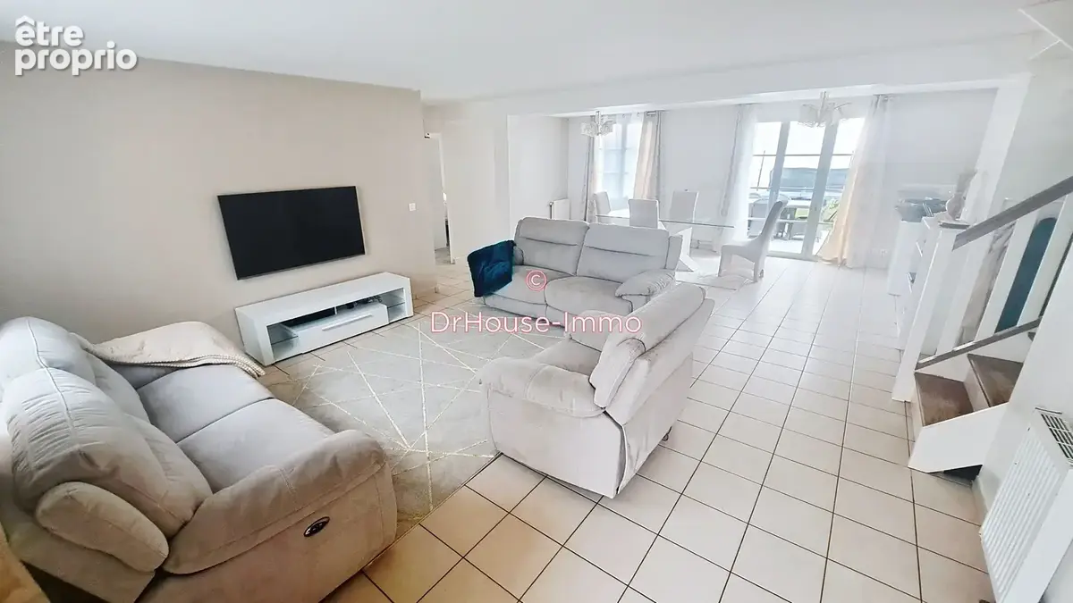 Maison 6 pièces 136 m² à vendre à Bruyeres-Sur-Oise (95820) - photo 24