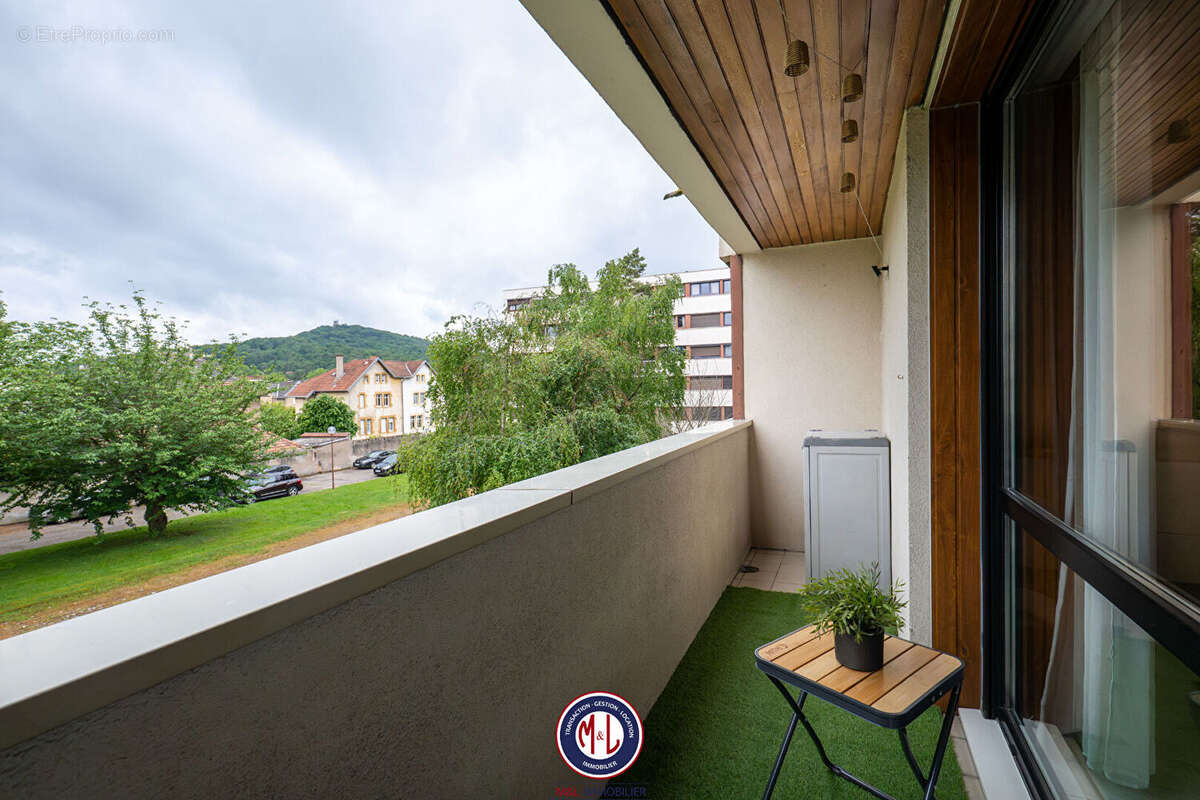 Appartement à LE BAN-SAINT-MARTIN