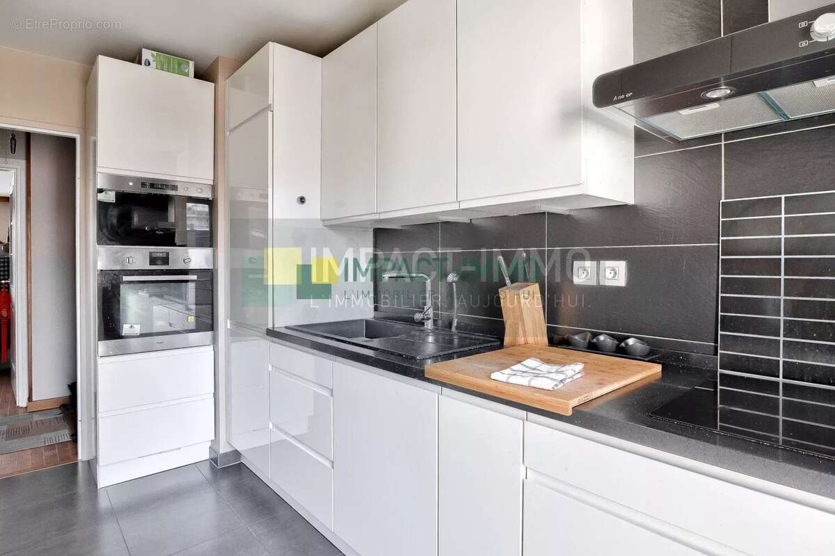 Appartement à SURESNES