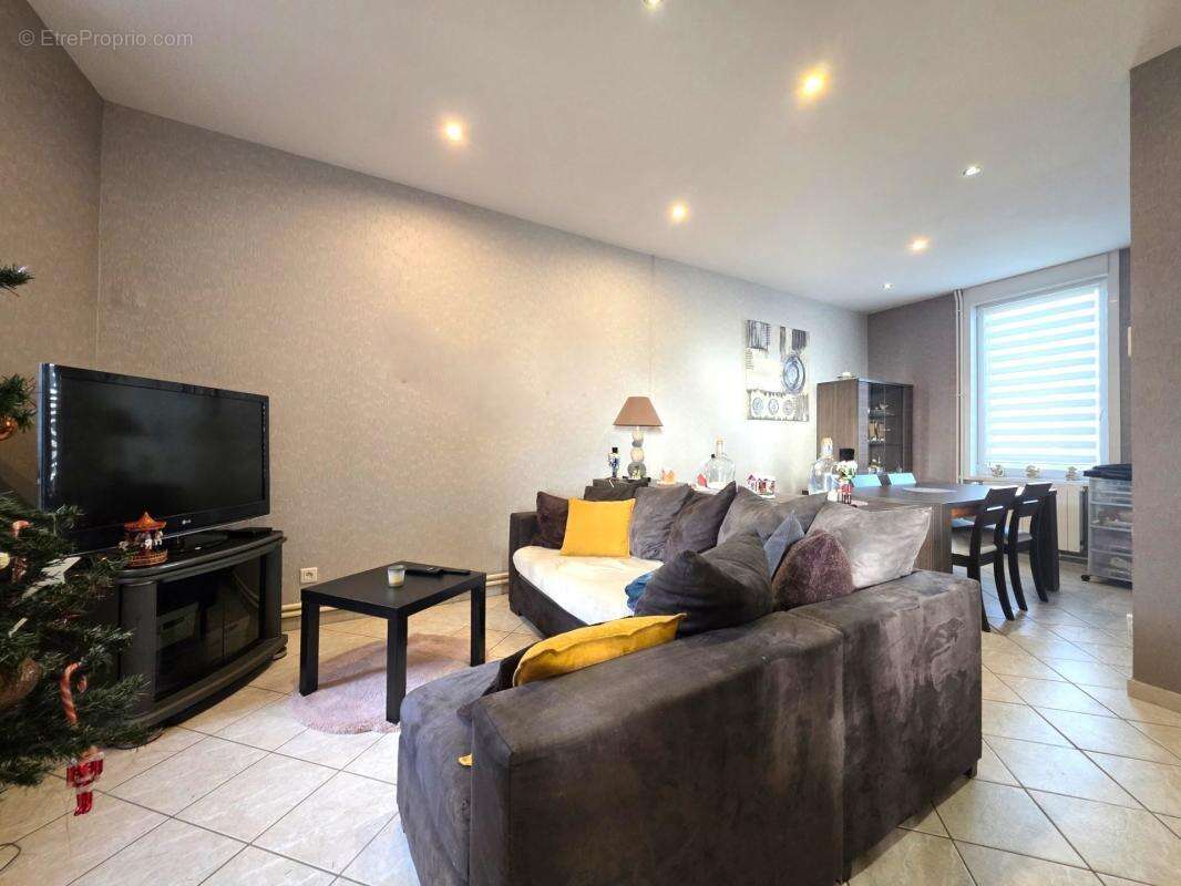 Maison à BEAUMONT-EN-CAMBRESIS