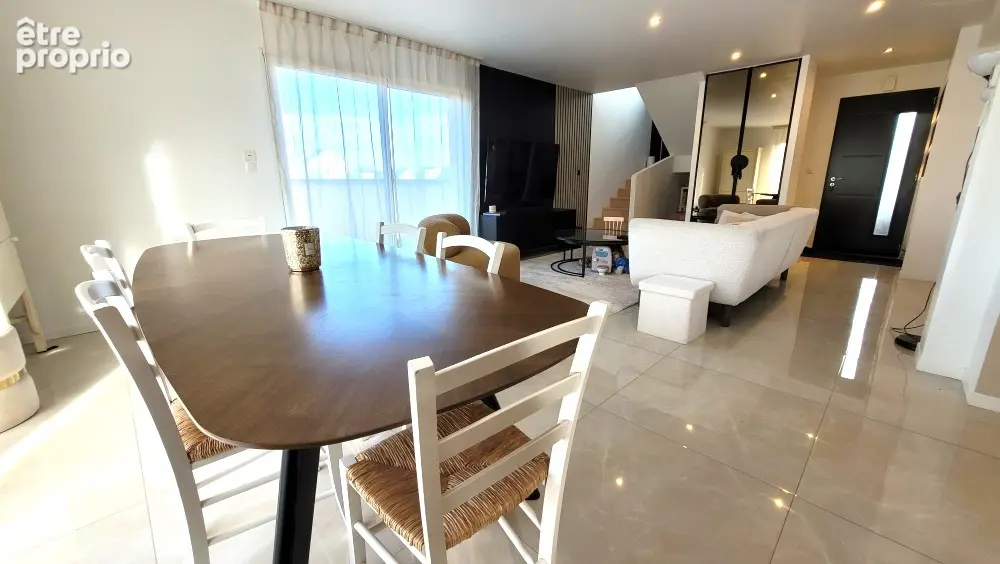 OFFRE AU PRIX en 2 visites Maison récente de 5 pièces offrant 102 m² habitables  sur un terrain de 366m² - photo 6