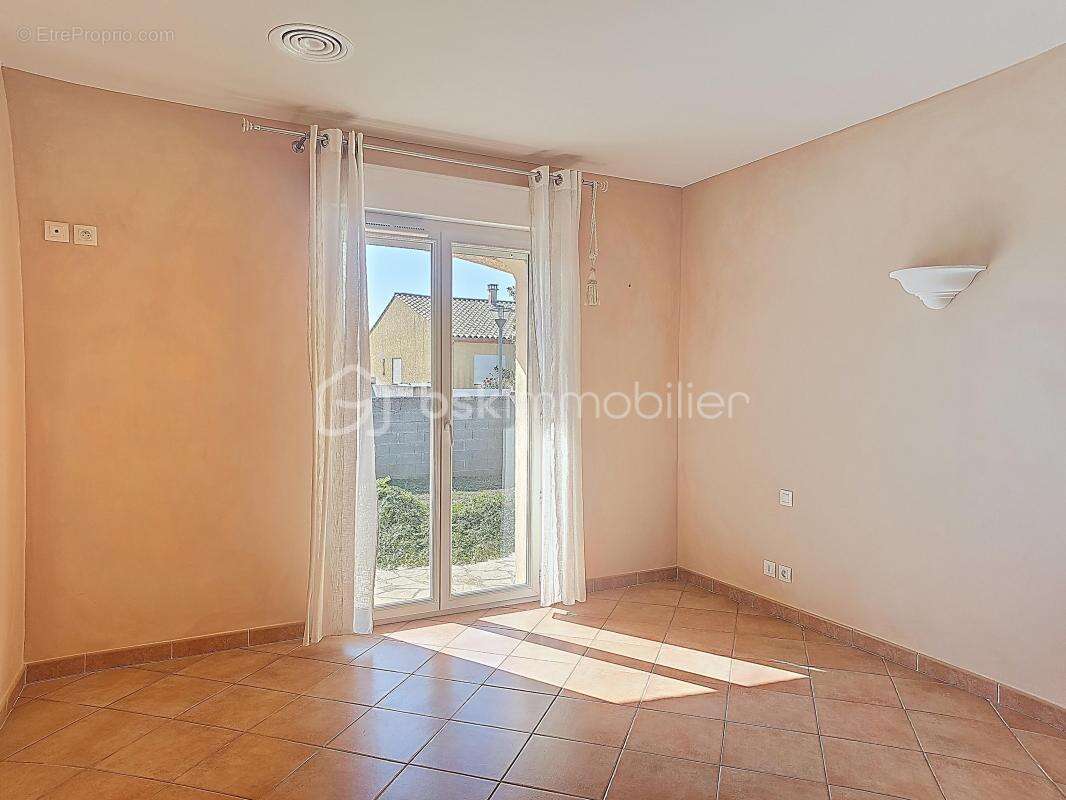 Maison à COLOMBIERS