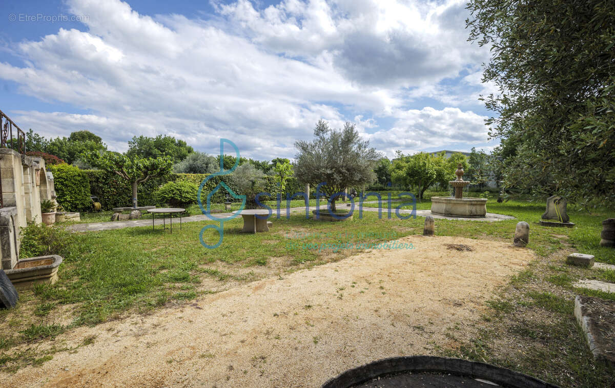 Propriété de caractère avec dépendances et fort potentiel d'exploitation - photo 13