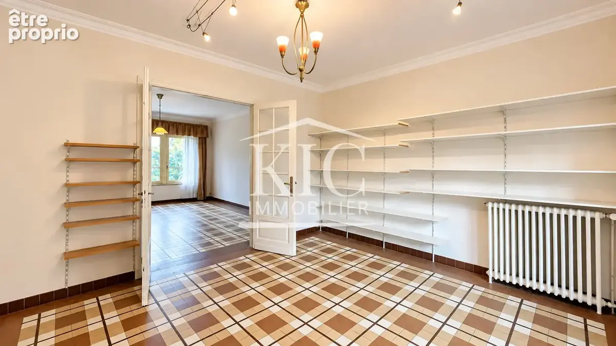 PROCHE CARCASSONNE - Ensemble 2 Maisons 175 m2 et 158 m2 - Garages - Piscine - photo 8