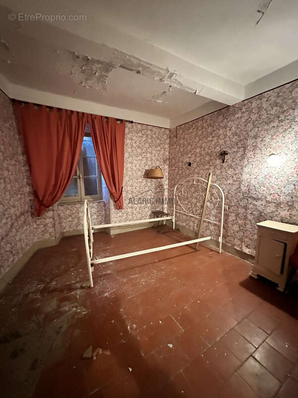 Maison à MOUX