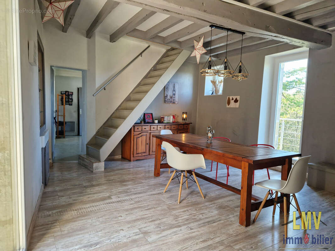 Maison à RAUZAN