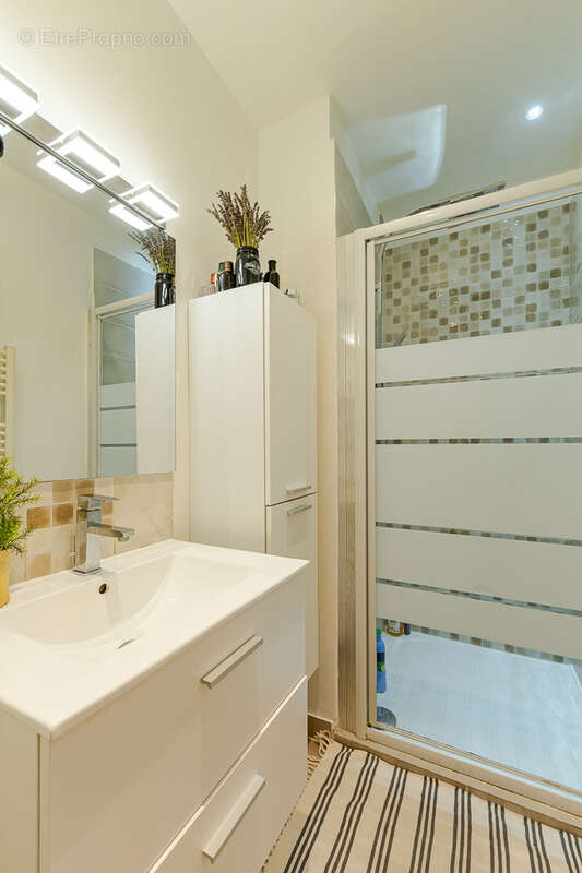 Appartement à MARSEILLE-8E