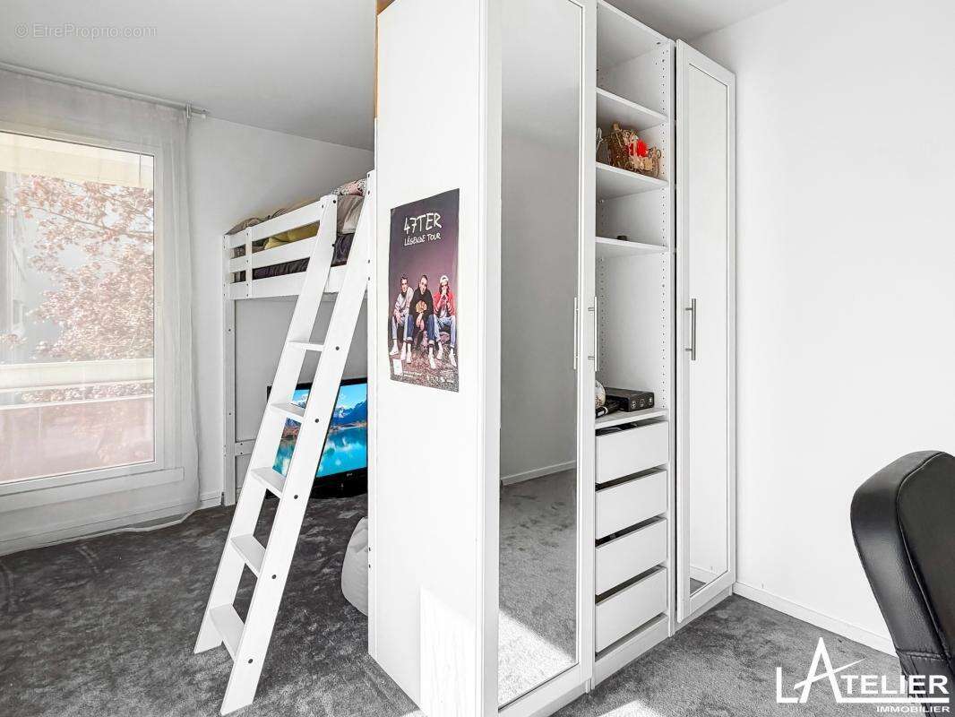 Appartement à MAREIL-MARLY