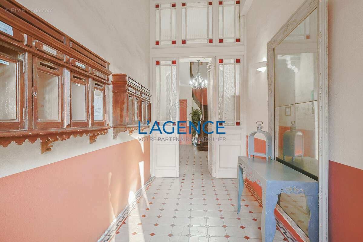 Appartement à HYERES