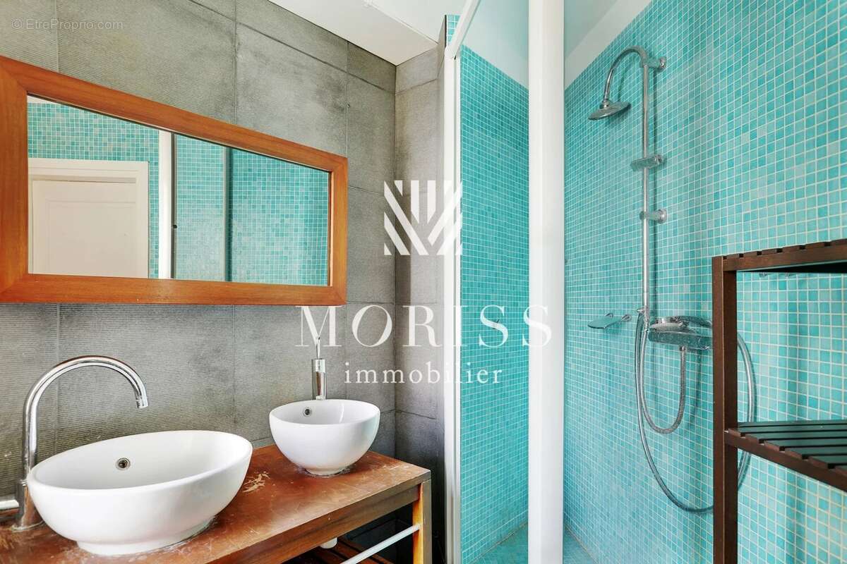 Appartement à PARIS-20E