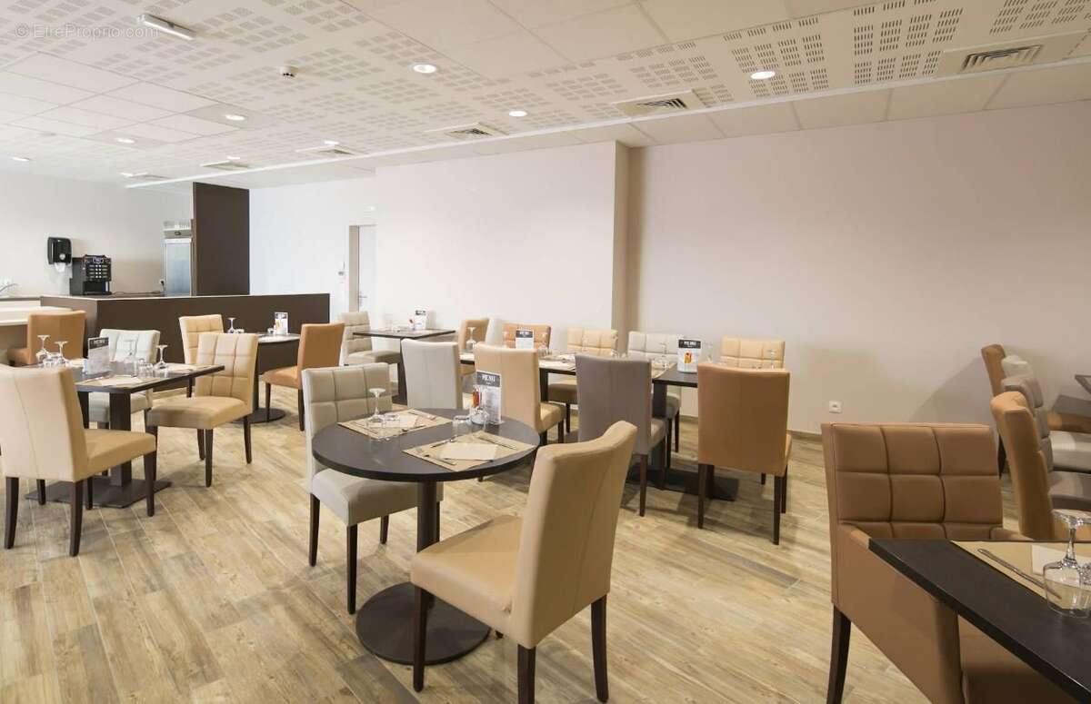 INVESTISSEMENT LOCATIF  NANTES  Résidence services Multigénérationnelle Steredenn  5,47 % de rentabilité - photo 8