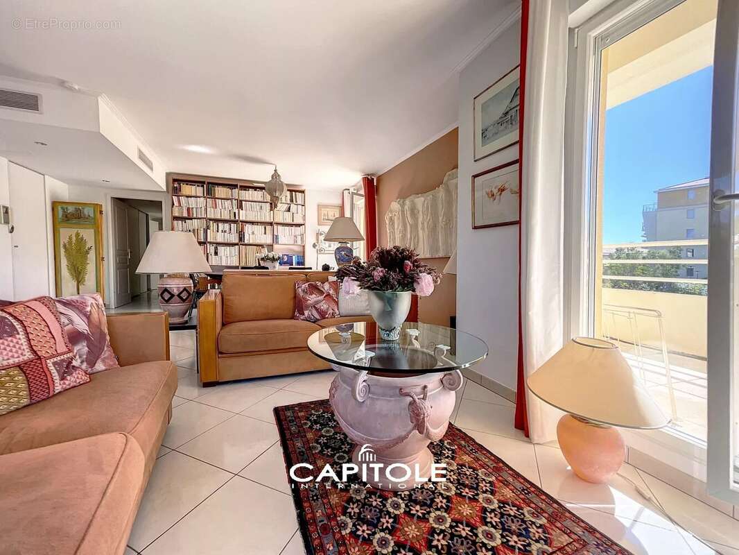 Appartement à ANTIBES