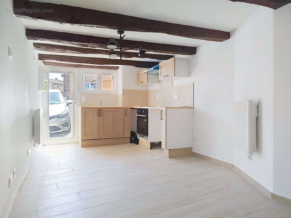 Appartement à MONTMEYAN
