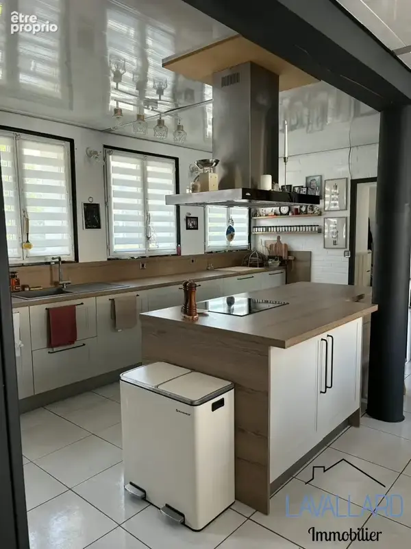 Maison 197 m² à Prouville  - photo 7