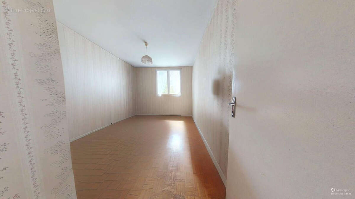 Appartement à SASSENAGE
