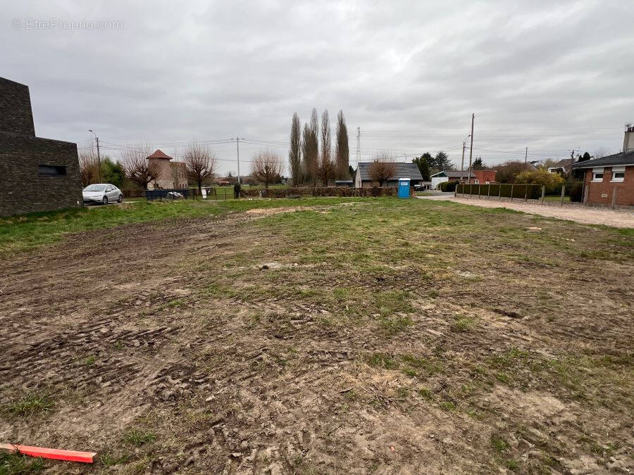 Terrain à HERGNIES