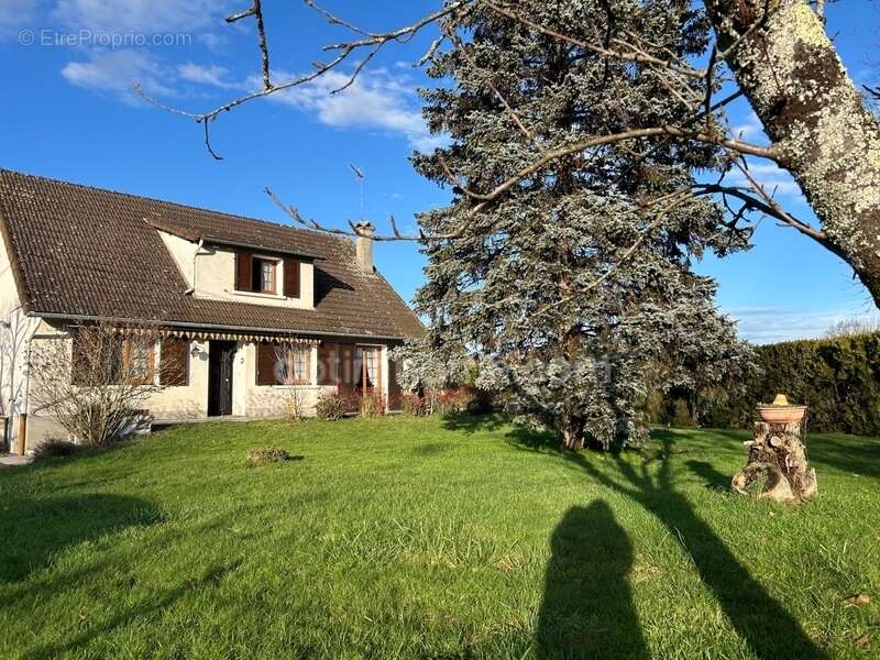 Maison à vendre 6 pièces HAUTERIVE (03) - photo 18