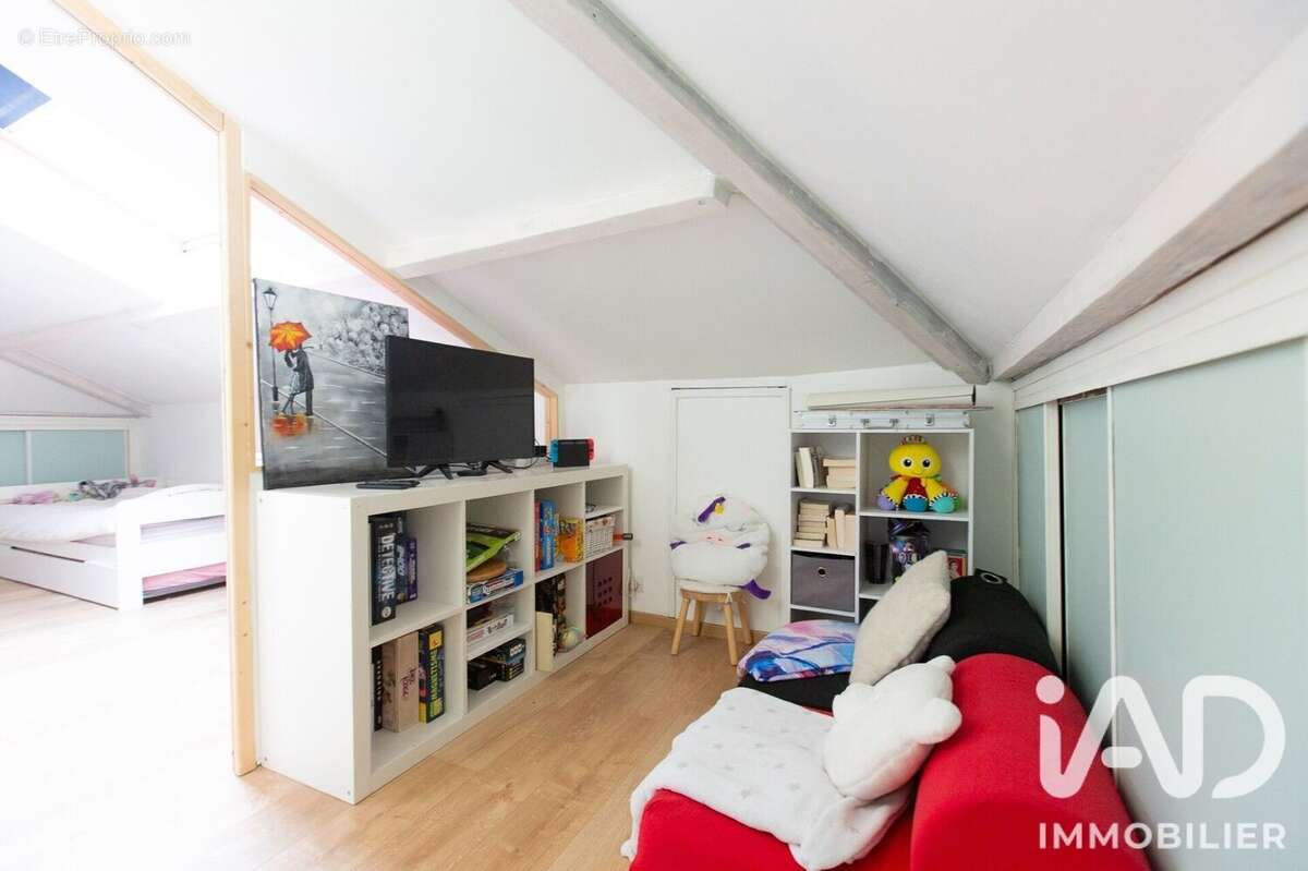 Maison 70 m² à Argenteuil  - photo 6