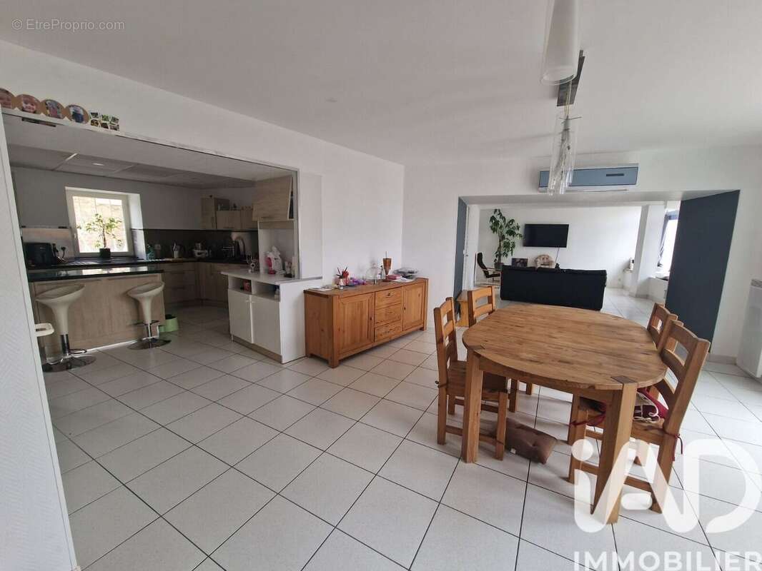 Photo 7 - Maison à LOUVIGNE-DE-BAIS