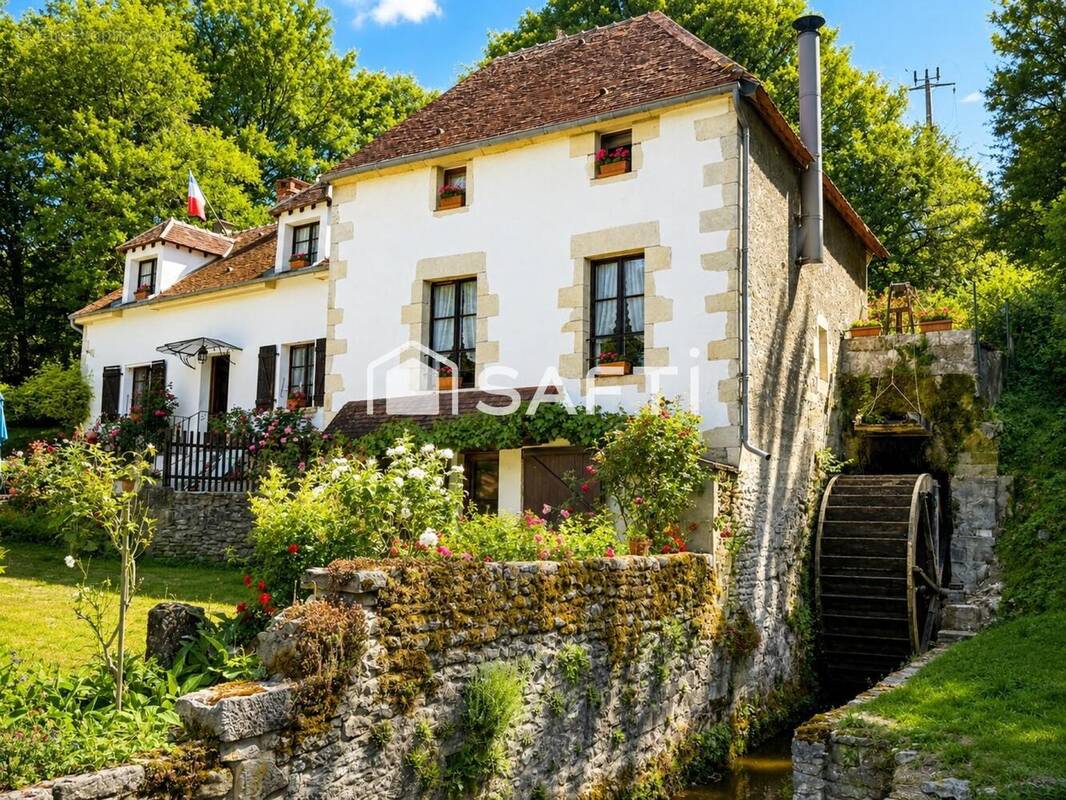 Photo 1 - Maison à CESSY-LES-BOIS
