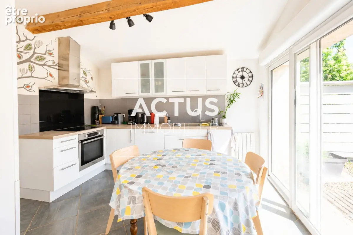 Maison 6 pièces 124 m² à vendre à Plan-D'orgon (13750) - photo 4
