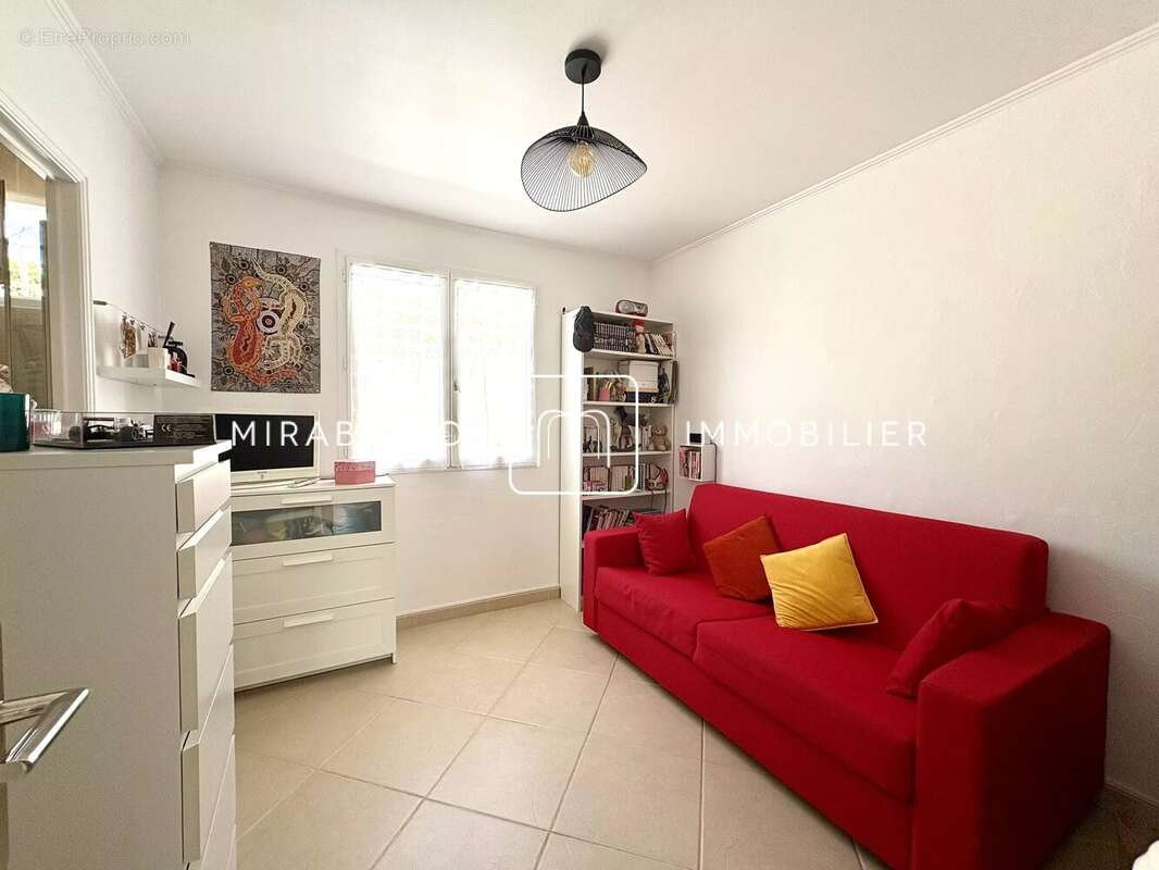Maison 193 m² à Colomars  - photo 14