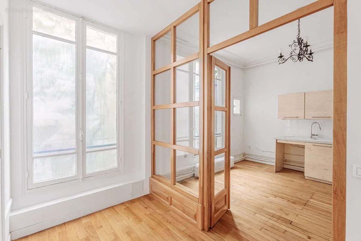 Appartement 131 m² à Paris-7e  - photo 7