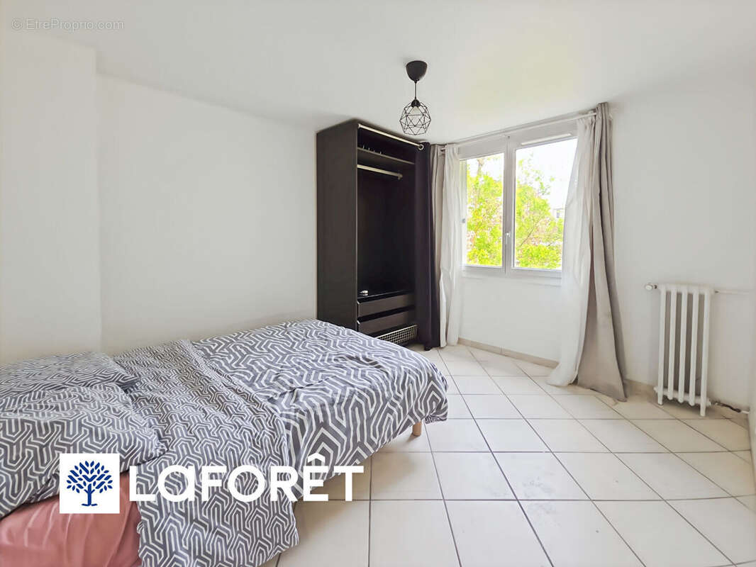 Appartement à RIS-ORANGIS