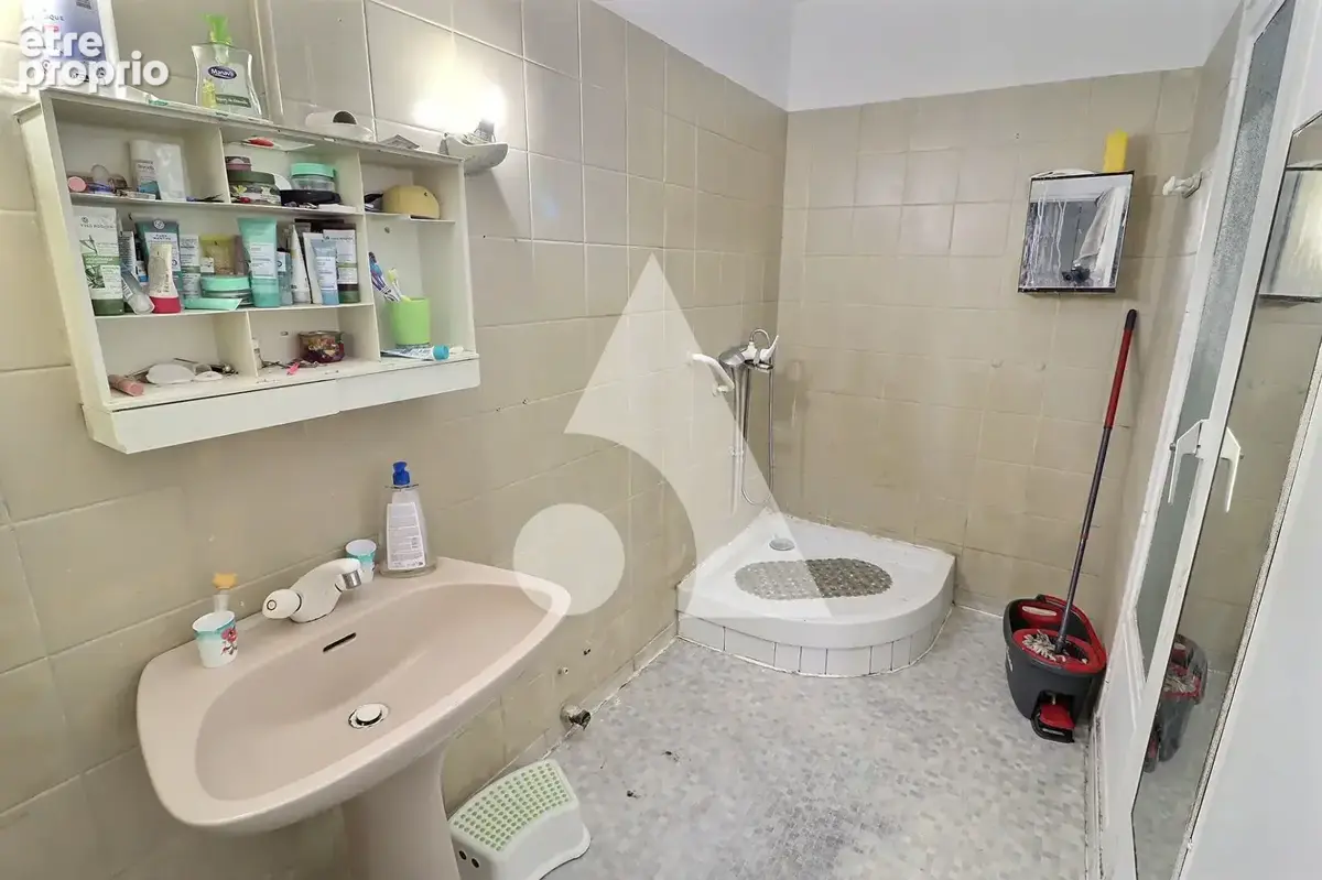 Grand 4 pièces familial de 83 m² à rénover ! Coeur de Saint-Ouen-l'Aumône - photo 7