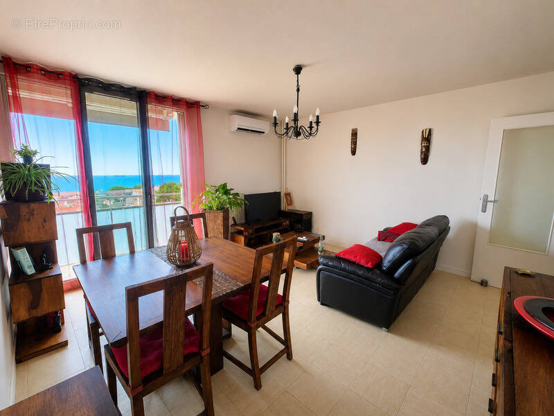 Appartement à PORT-DE-BOUC