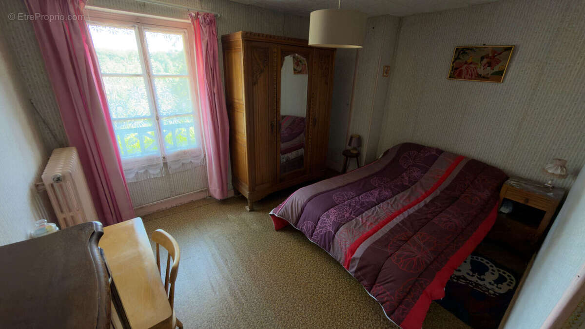 Maison de village à Vert - 114 m² - Terrain de 865 m² - photo 9