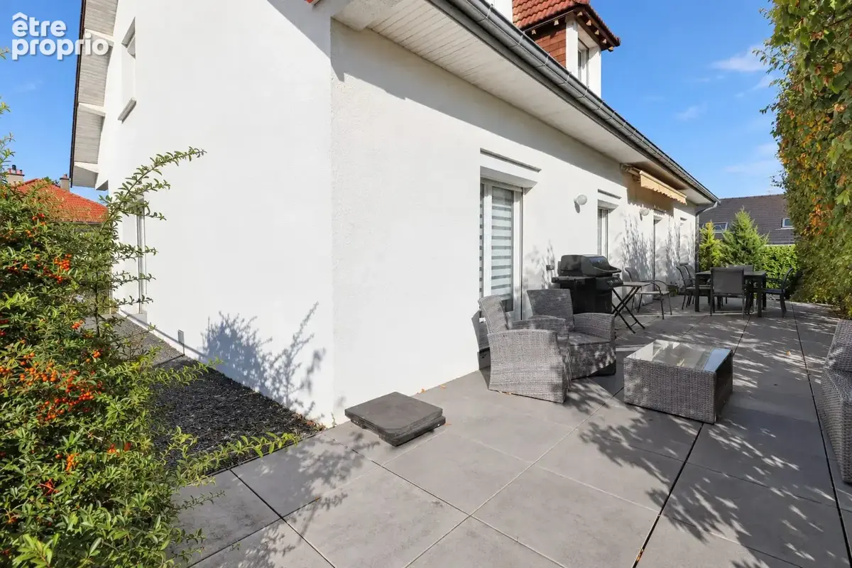 Photo Maison à Fontaine-Les-Dijon au prix de 610 000€