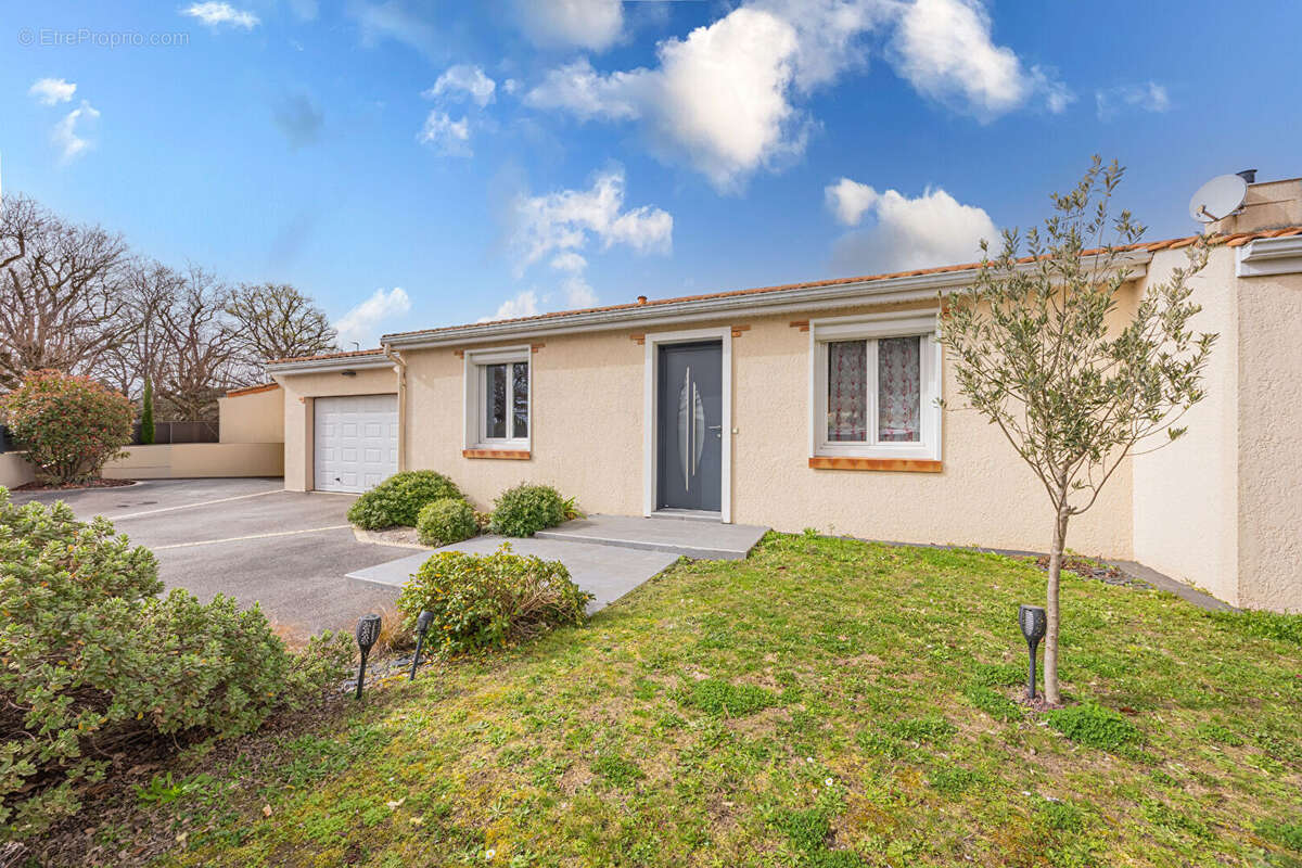 Maison à BASSE-GOULAINE