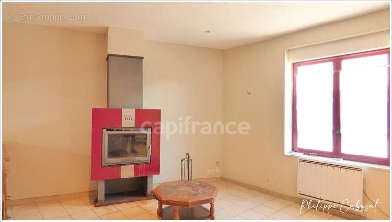 Appartement à OSTRICOURT