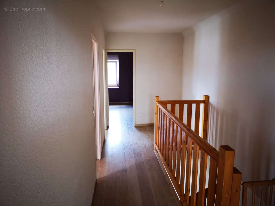 Appartement à SAINT-GORGON-MAIN