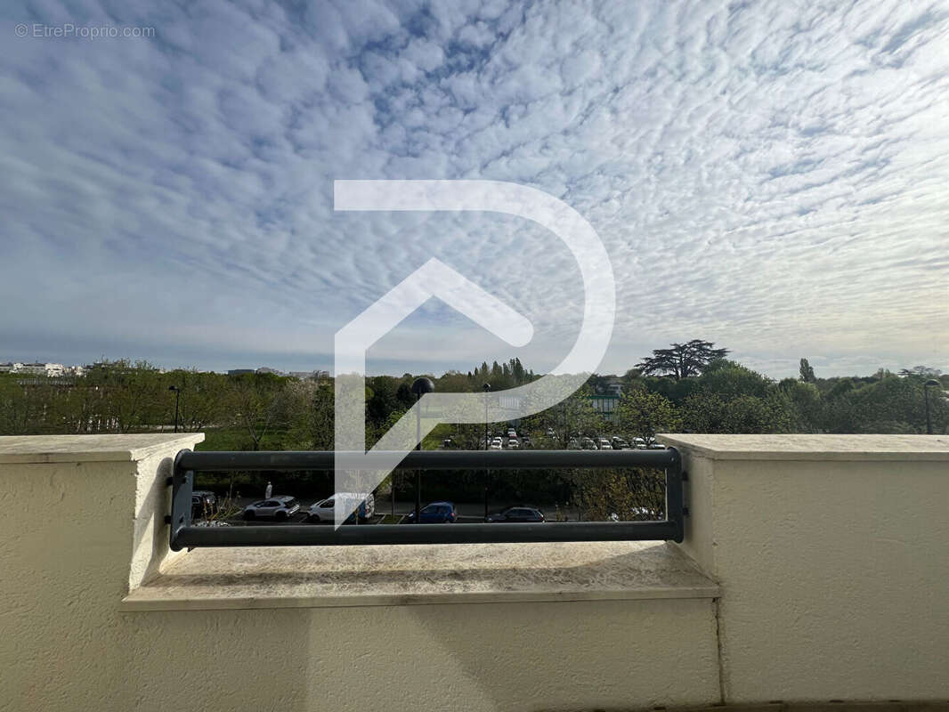 Appartement à MONTIGNY-LE-BRETONNEUX