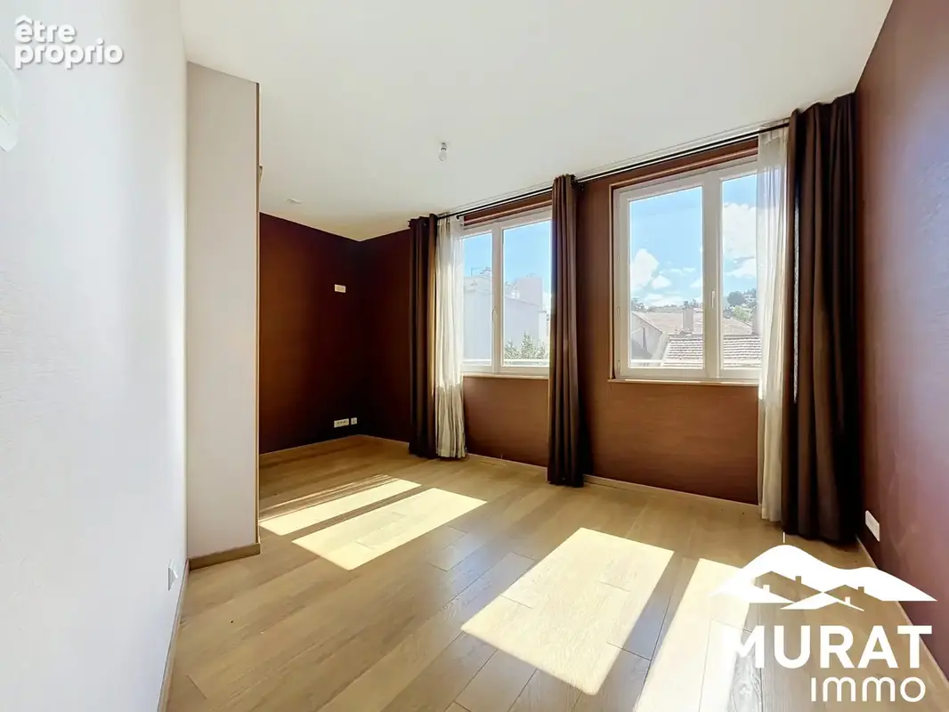 Appartement 106 m² à Clermont-Ferrand  - photo 9