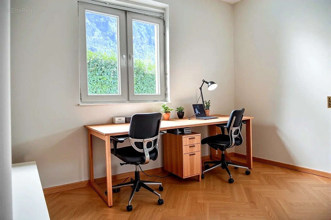 Appartement à AMBILLY