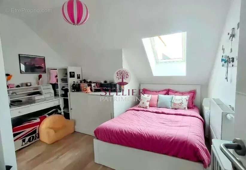 Appartement à LE PERREUX-SUR-MARNE