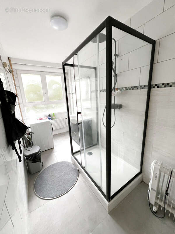 Appartement à SURVILLIERS